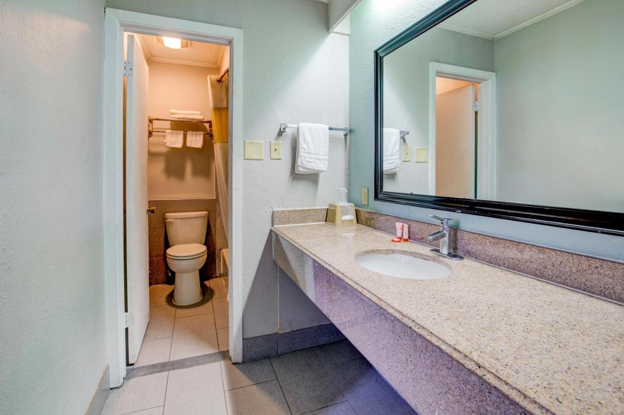 Oyo Hotel Lake Charles La I-10 Exteriér fotografie