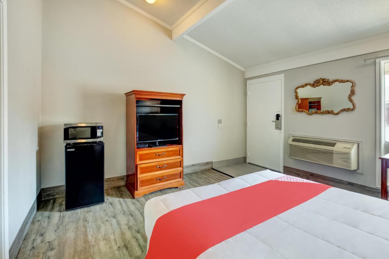 Oyo Hotel Lake Charles La I-10 Exteriér fotografie