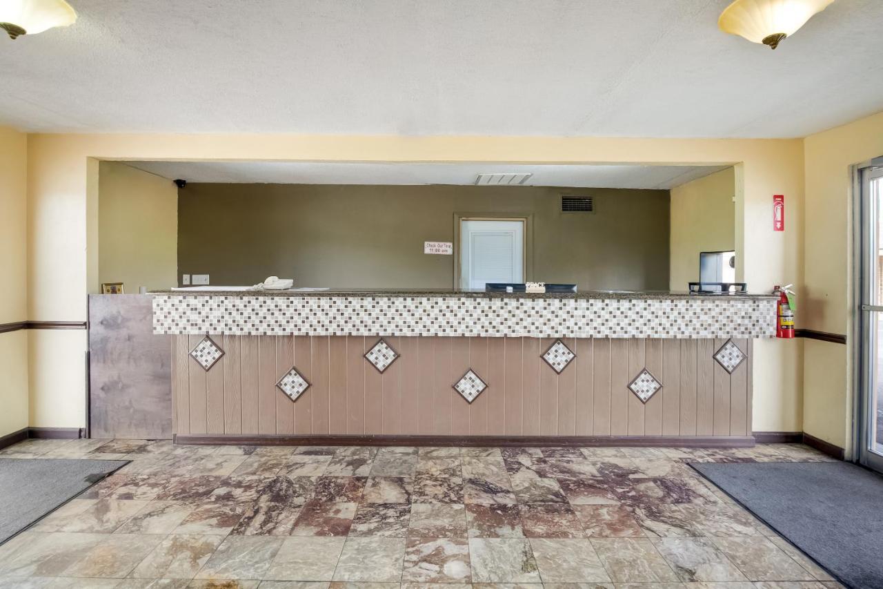 Oyo Hotel Lake Charles La I-10 Exteriér fotografie